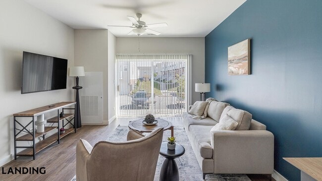 Photo - 8900 Archer Ave Unidad 4110