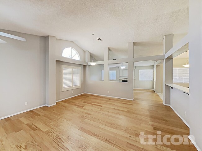 Photo - 3561 E Sequoia Dr