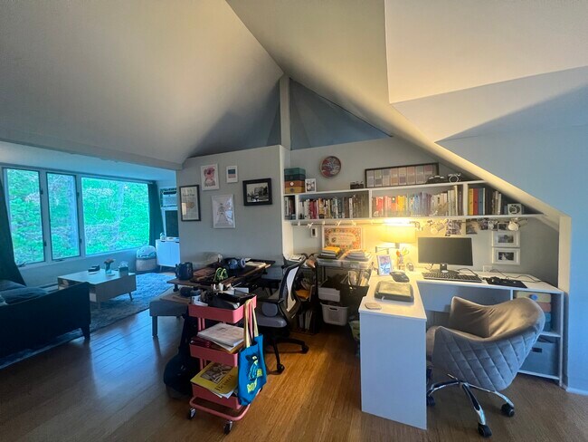 Photo - 56 Oliver St Unit 2