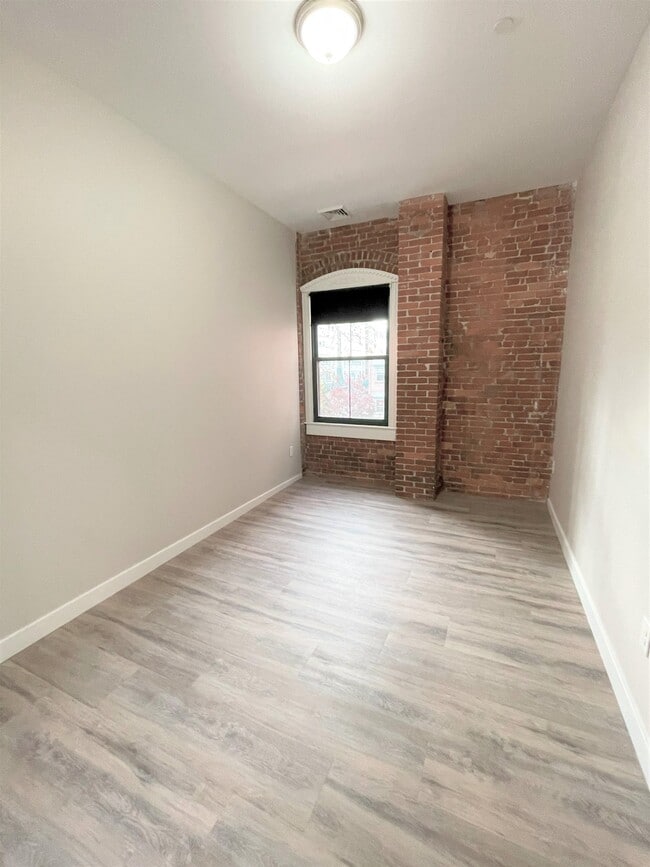 Photo - 62 Lowell St Apartamento Unidad 5