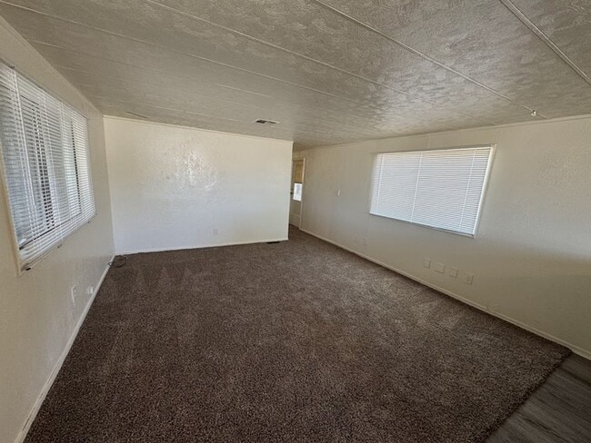 Photo - 16002 N 66th Dr