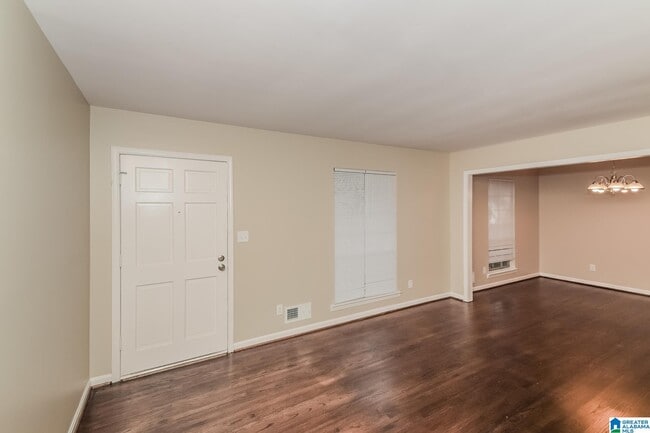 Photo - 1508 Brewster Cir