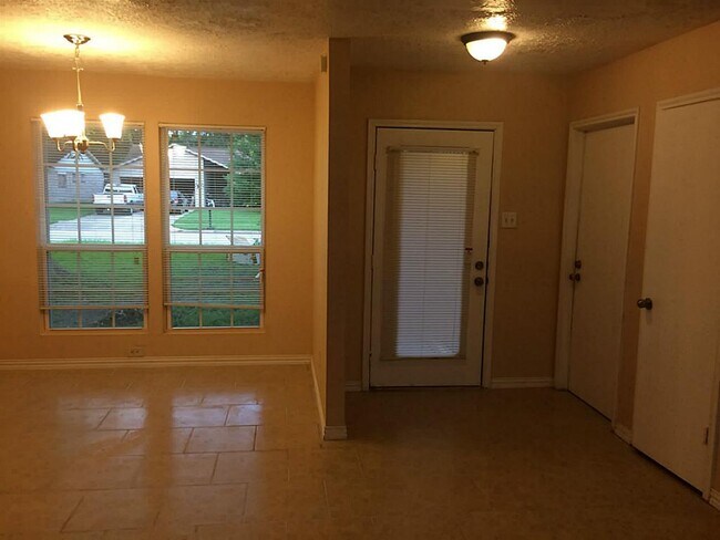 Photo - 16826 Rippling Mill Dr