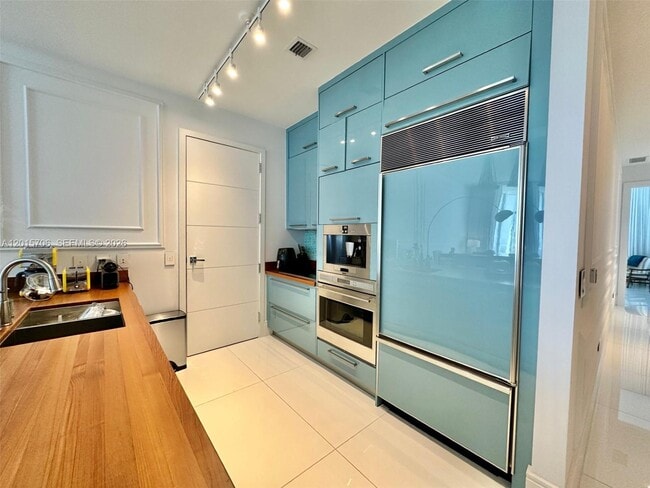Photo - 15811 Collins Ave Unit 3302