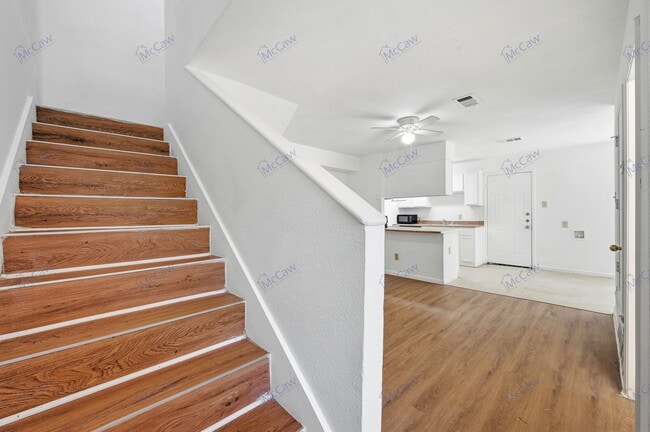 Photo - 8135 Julie Ave