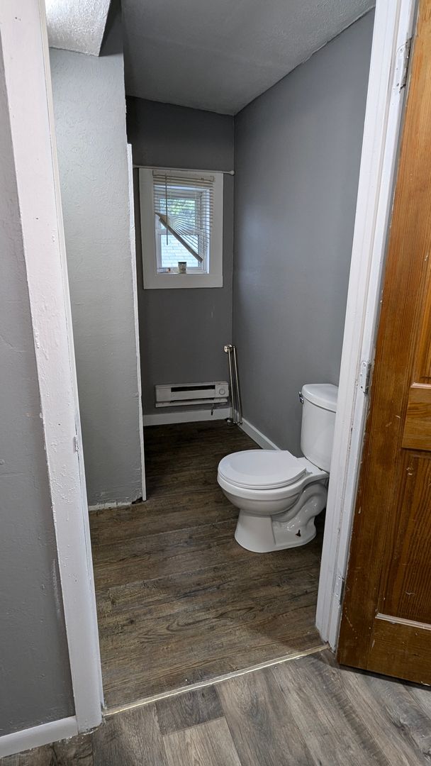 Photo - 2412/2414 W. 9th St. Unidad 2412