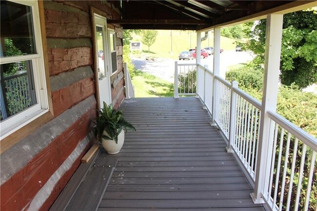 Photo - 97 Wonsettler Rd