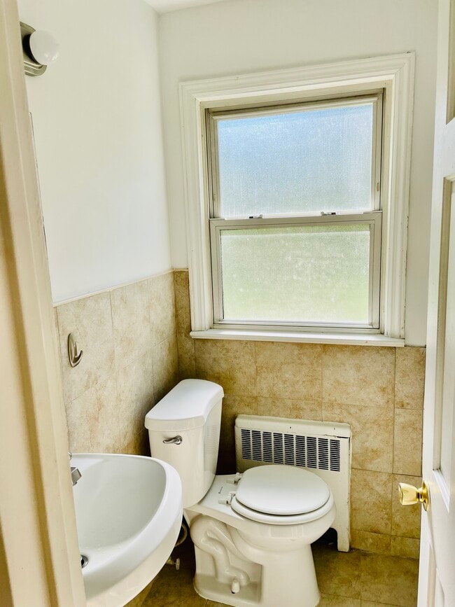 Photo - 294 West Post Road Unidad 1