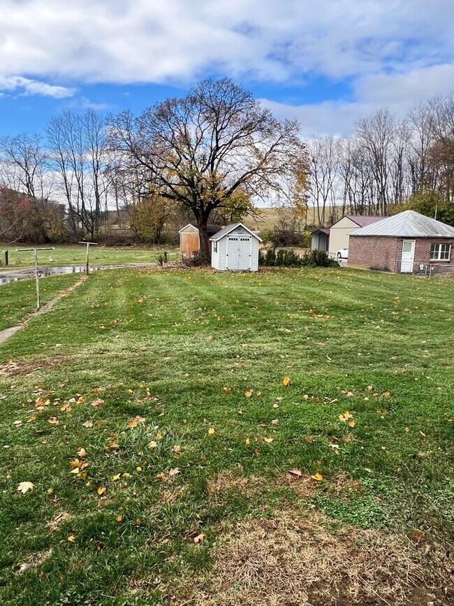 Photo - 201 Nashville Blvd Unidad C