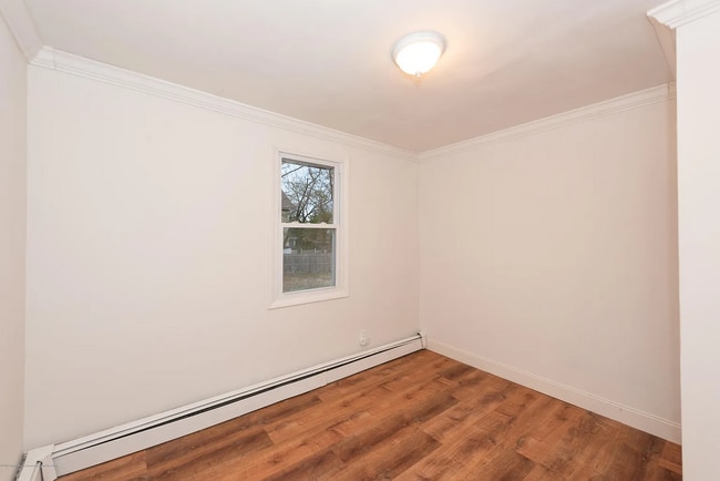 Photo - 32 Franklin Avenue