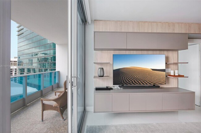 Photo - 200 Biscayne Blvd Way Unit 3113