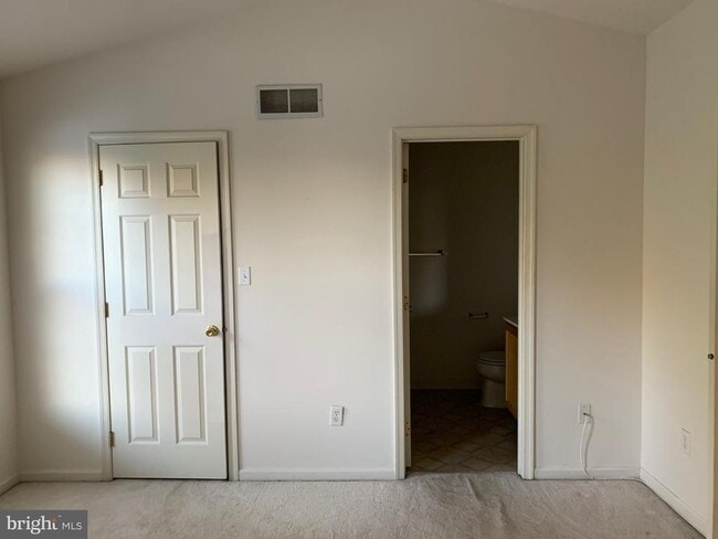 Photo - 114 Couples Dr