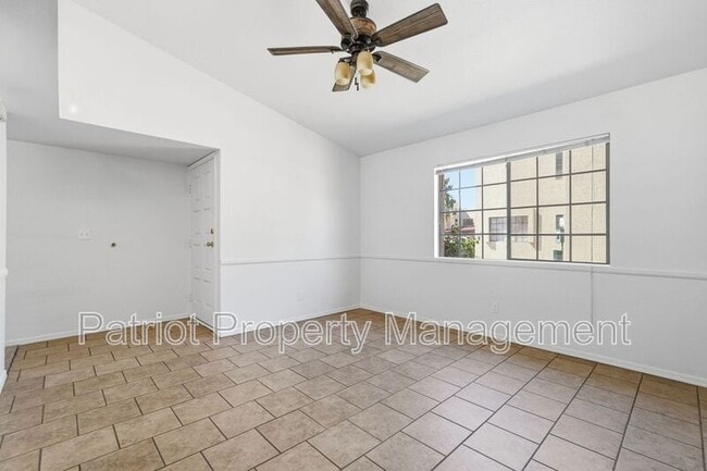 Photo - 2020 W Union Hills Dr