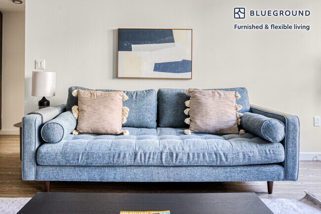 Photo - 650 Capitol Ave Unidad FL3-ID803