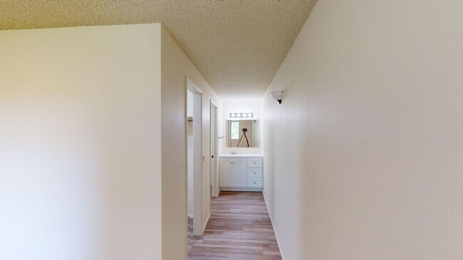 Photo - Charming Condo in the Heart of Oak Harbor!...