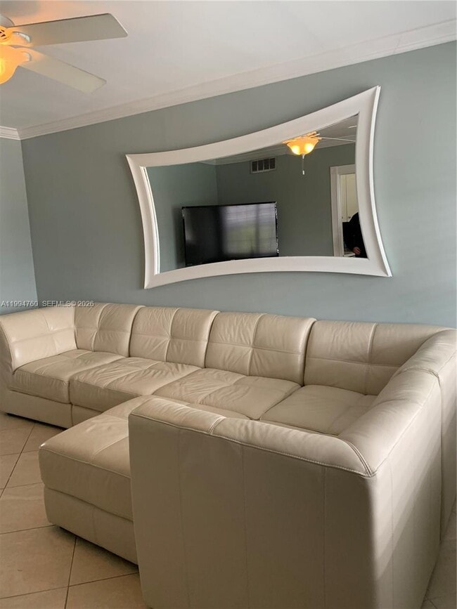 Building Photo - 1100 Atlantic Shores Blvd Unit 412