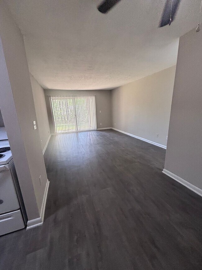 Photo - Great Location! Unit #4