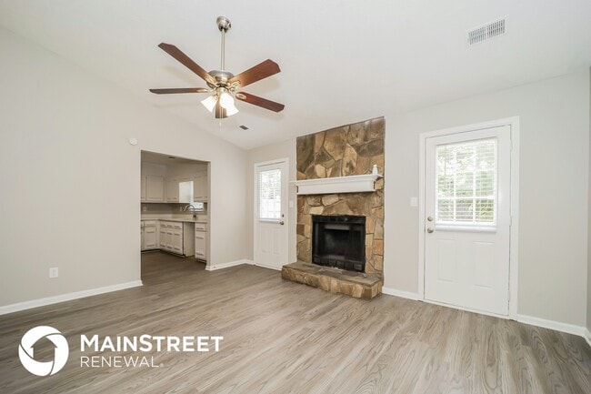 Photo - 1127 Reynolds Ct