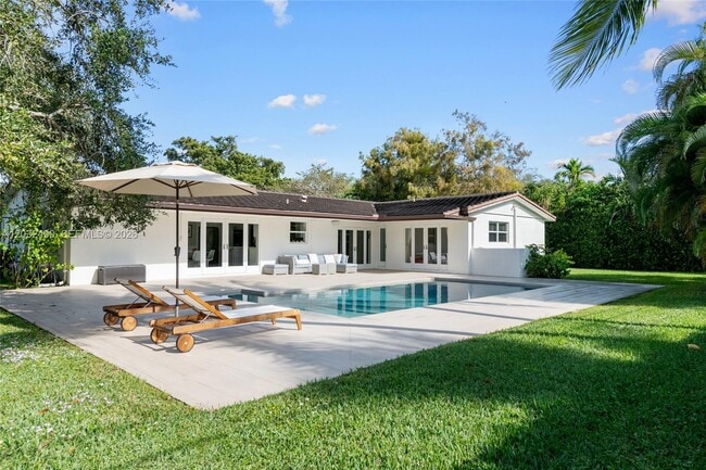Building Photo - 7360 SW 115th St