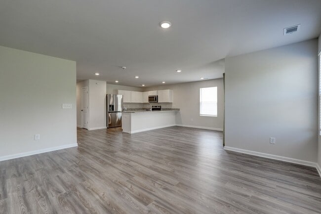 Photo - 220 Ingleby Rd