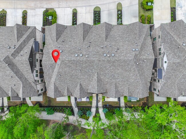 Photo - 2708 Woodforest Pkwy N