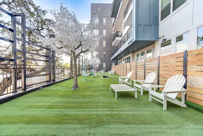 Photo - 1111 Shepherd Dr Unidad SI ID1380756P