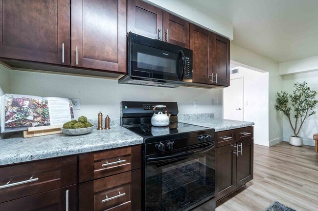 Photo - IMT Desert Palm Village