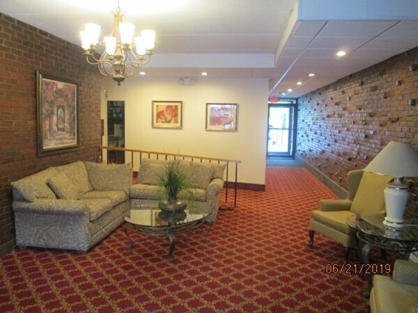 Photo - 146 Marble St Unidad 307