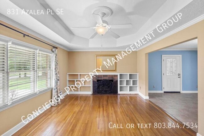 Photo - 831 Azalea Pl SE