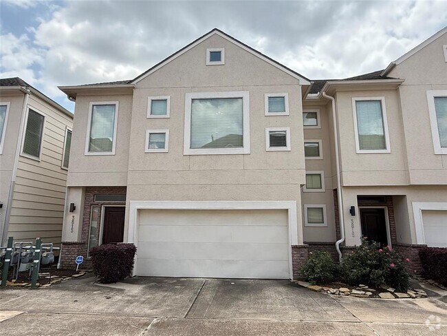 Building Photo - 3813 Center Plaza Dr Rental