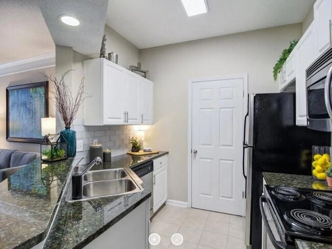 Building Photo - 9700 Medlock Crossing Pkwy Rental