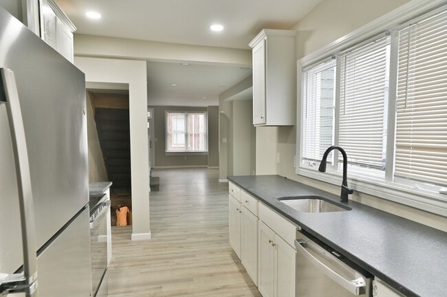 Photo - Beautifully Renovated 3 Bedroom with Parking
