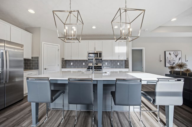 Photo - 2209 Aerotrain Ct N