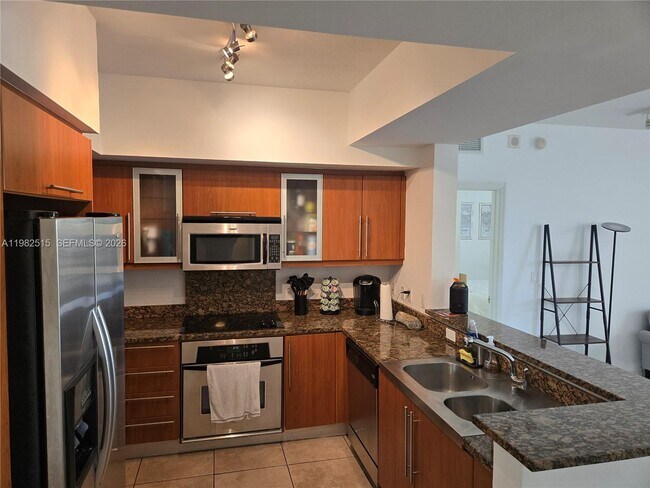 Photo - 888 Douglas Rd Unit 405