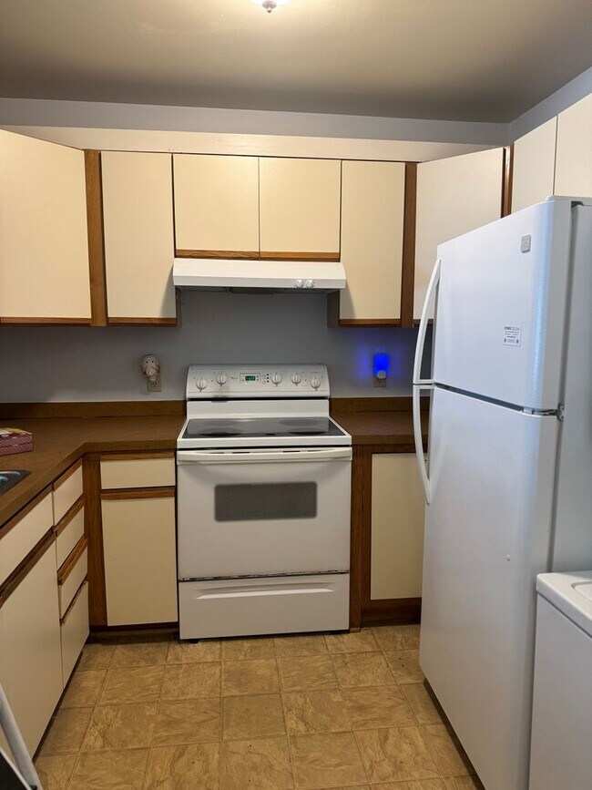 Photo - Jamestown Condos Unidad I