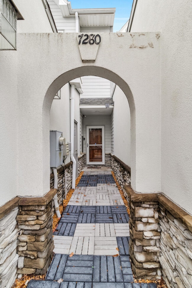 Photo - 7280 Jacobs Trail