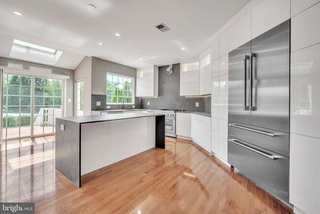 Photo - 20195 Hidden Creek Ct