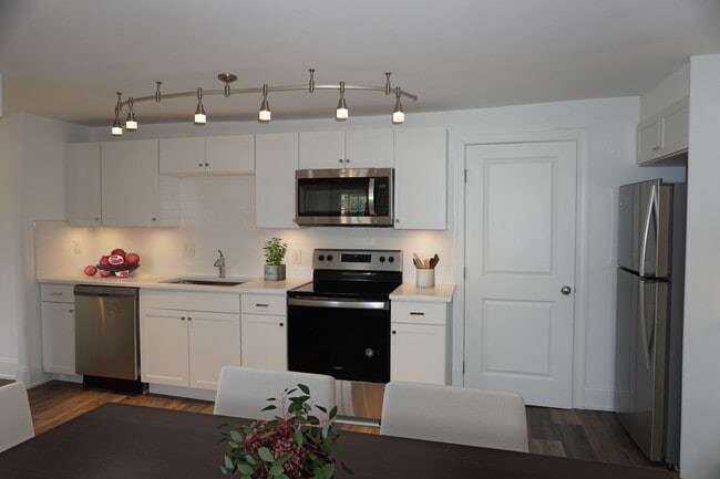 Photo - Updated 3 Bed / 1 Bath in Collegeville Unit 5