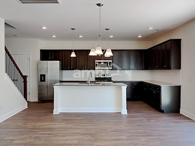 Photo - 1036 Bluewater Dr