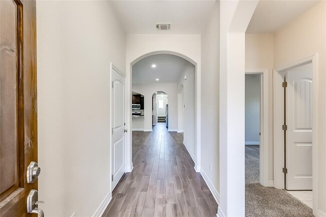Photo - 3625 Lunet Ring Way