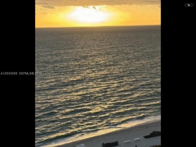 Photo - 4779 Collins Ave Unidad 1804