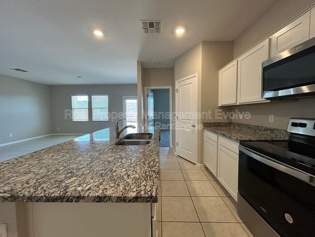 Photo - 6551 W Magdalena Ln