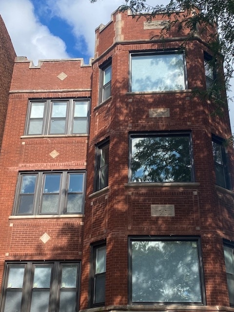 Building Photo - 6913 S Merrill Ave Unit 2nd Floor Rental
