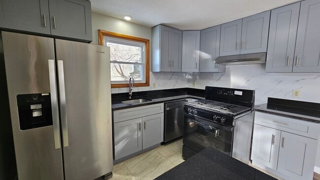 Photo - 32 Morrison St