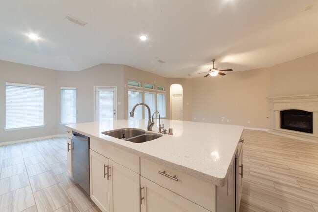 Photo - 22138 Grand Mist Dr