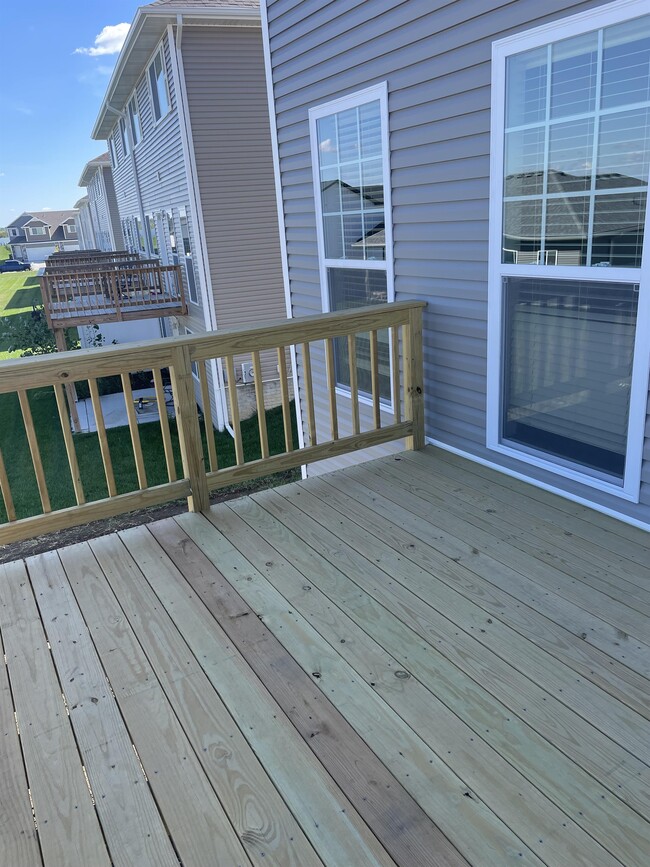 Photo - 9200 Peregrine Rd