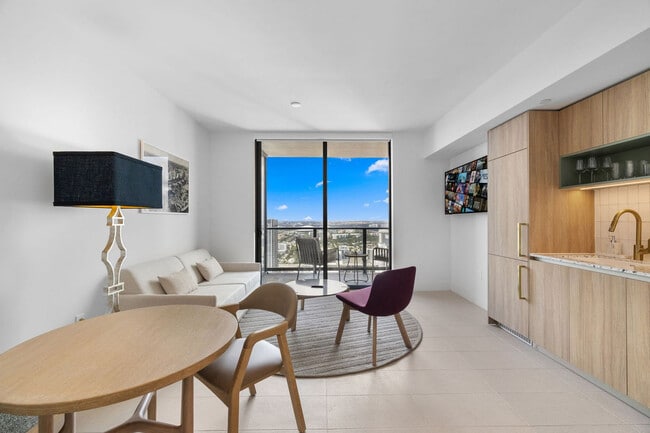 Photo - 159 NE 6th St Unit FL44-ID1034646P