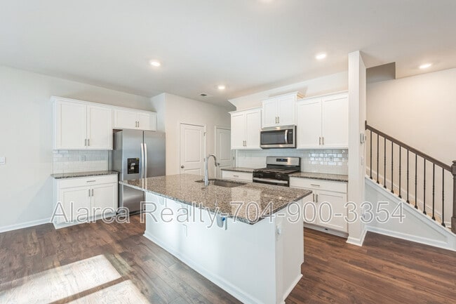 Photo - 14220 Wilson Mac Ln