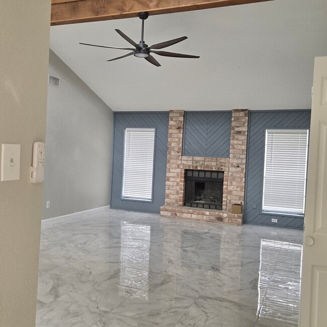 Photo - 7033 Arapahoe St