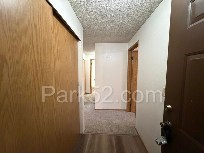 5025 S Orchard #B